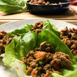 plate of turkey lettuce wraps.