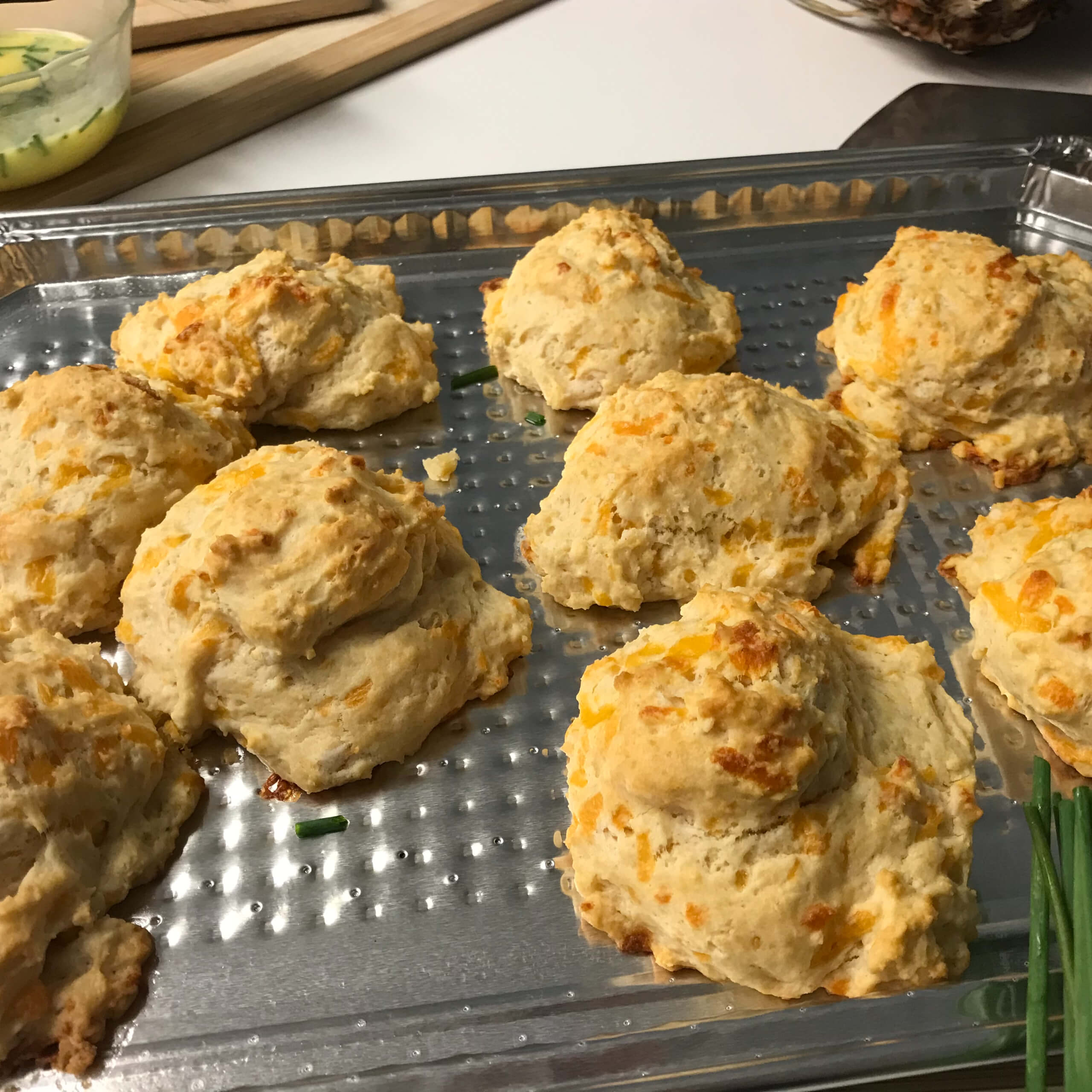 Cheddar Garlic Biscuit | My Curated Tastes