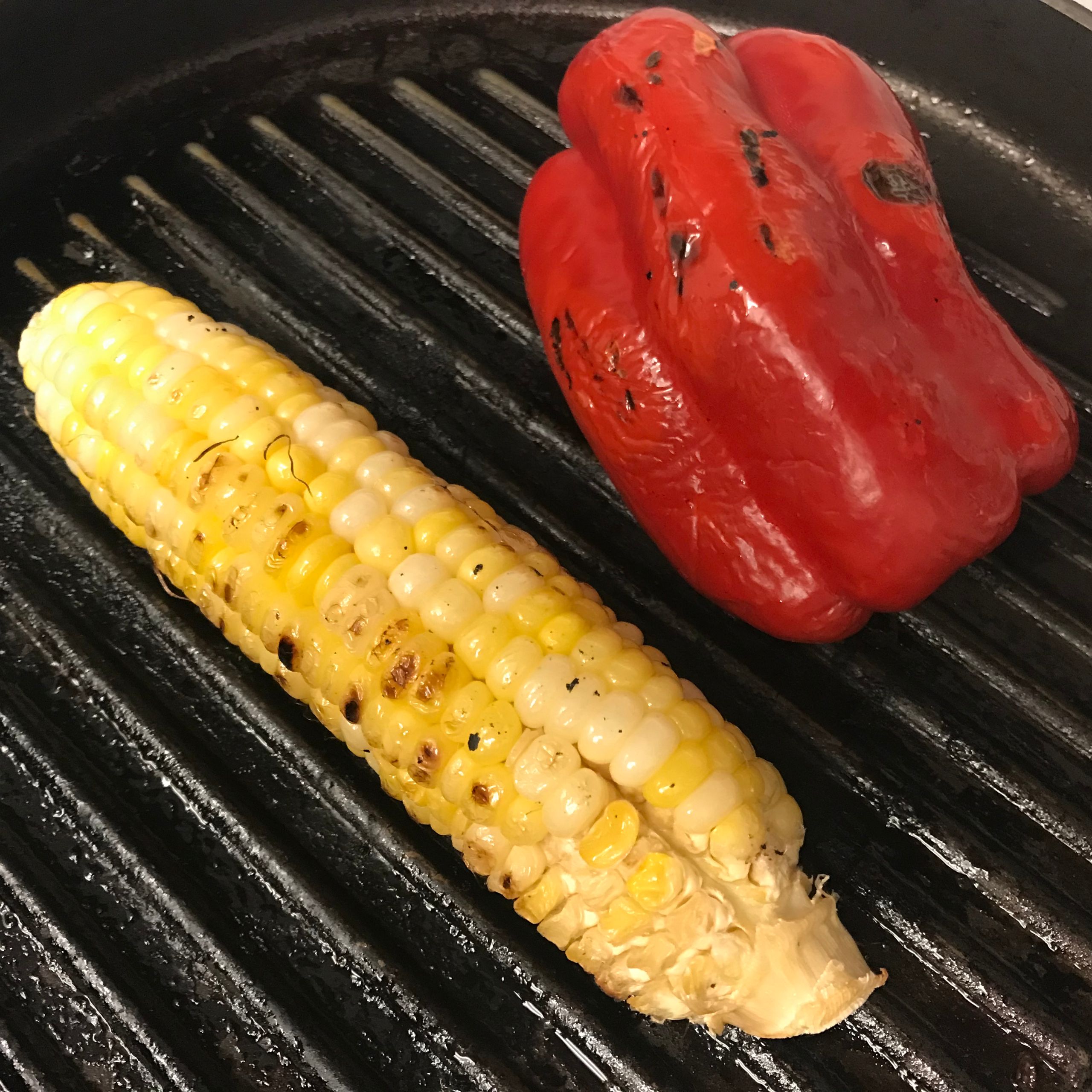 corn and pepper on grill pan