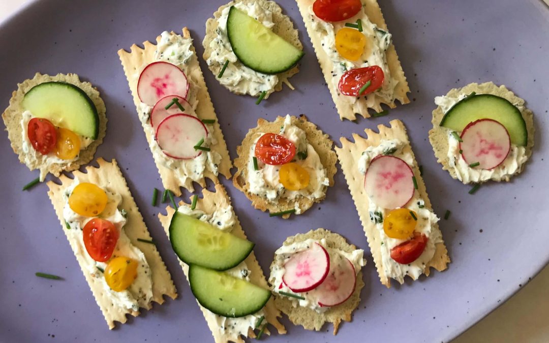 Creamy Veggie Crackers