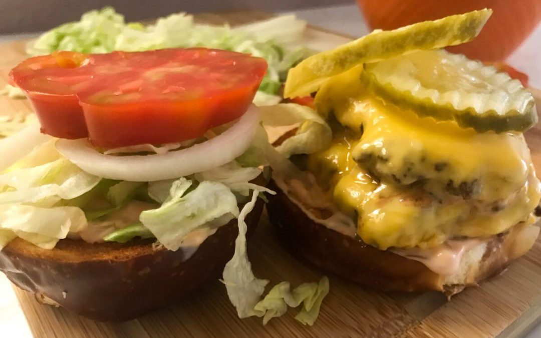 Smashed Cheeseburger Sliders | My Curated Tastes