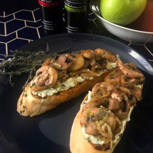 Herbed-Goat-Cheese-Mushroom-and-Apple-Bruschetta-7