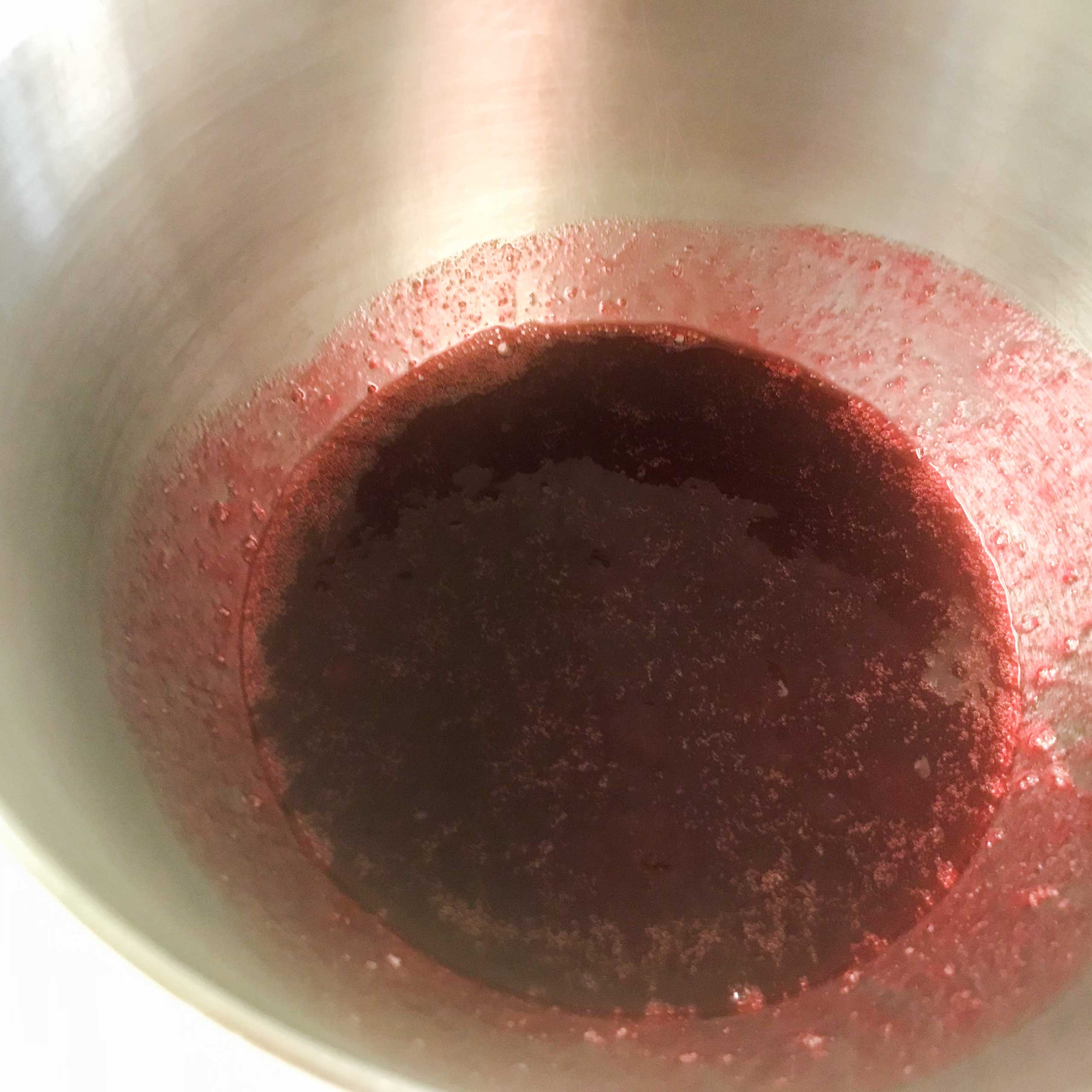 Jellied-Cranberry-&-Pomegranate-Sauce-6