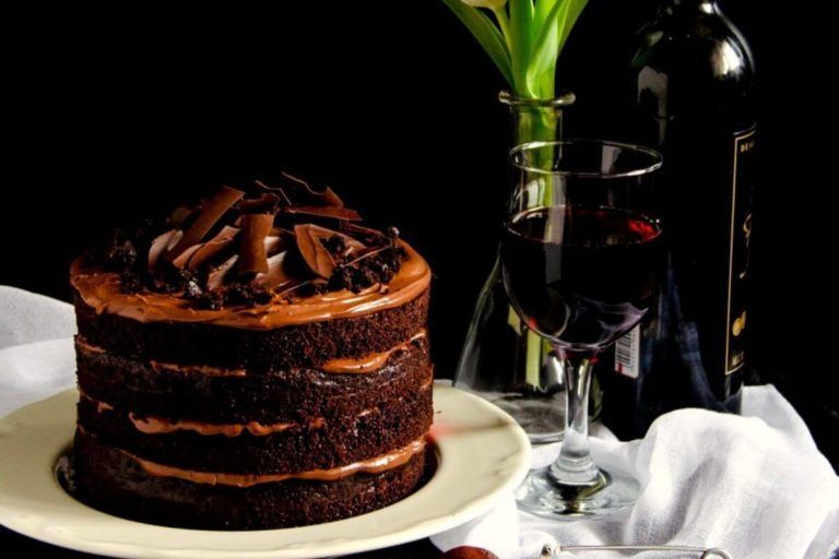 red-wine-chocolate-cake-1-9b-873x1024-1