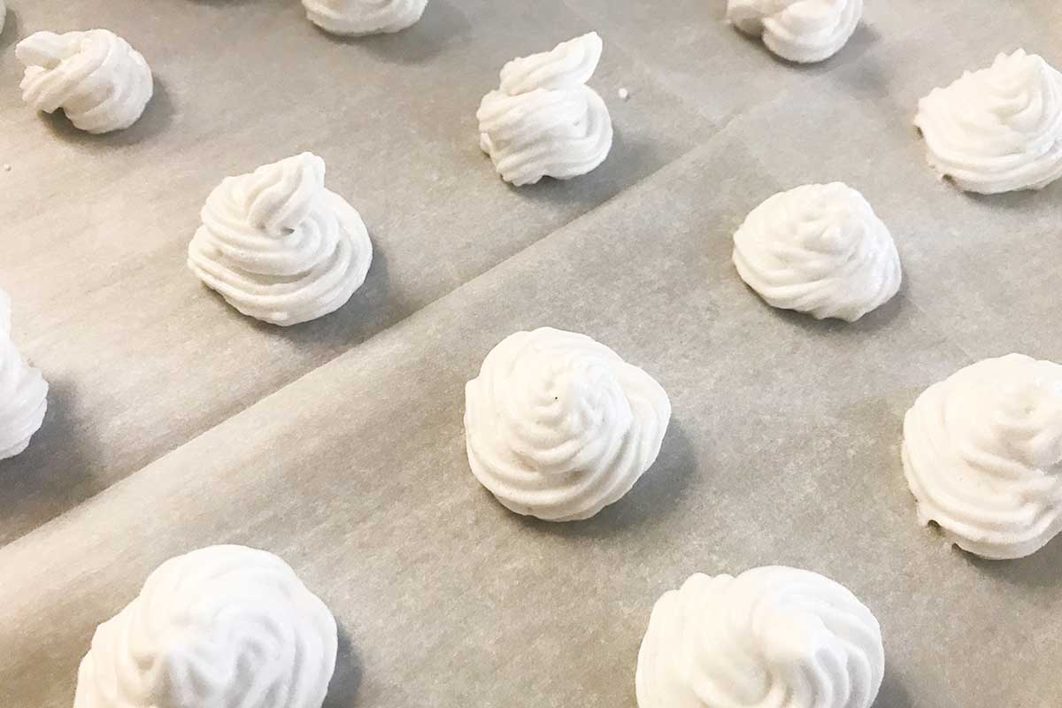 Sugar-Free Meringue Cookies » My Curated Tastes