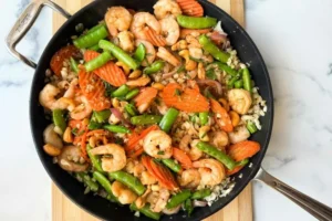 Sweet-Spicy-Shrimp-On-Cauliflower-Rice-Featured-Image-1-768x512-webp