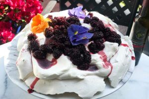 Pavlova-with-Blackberries-&-Ginger-Featured-Image