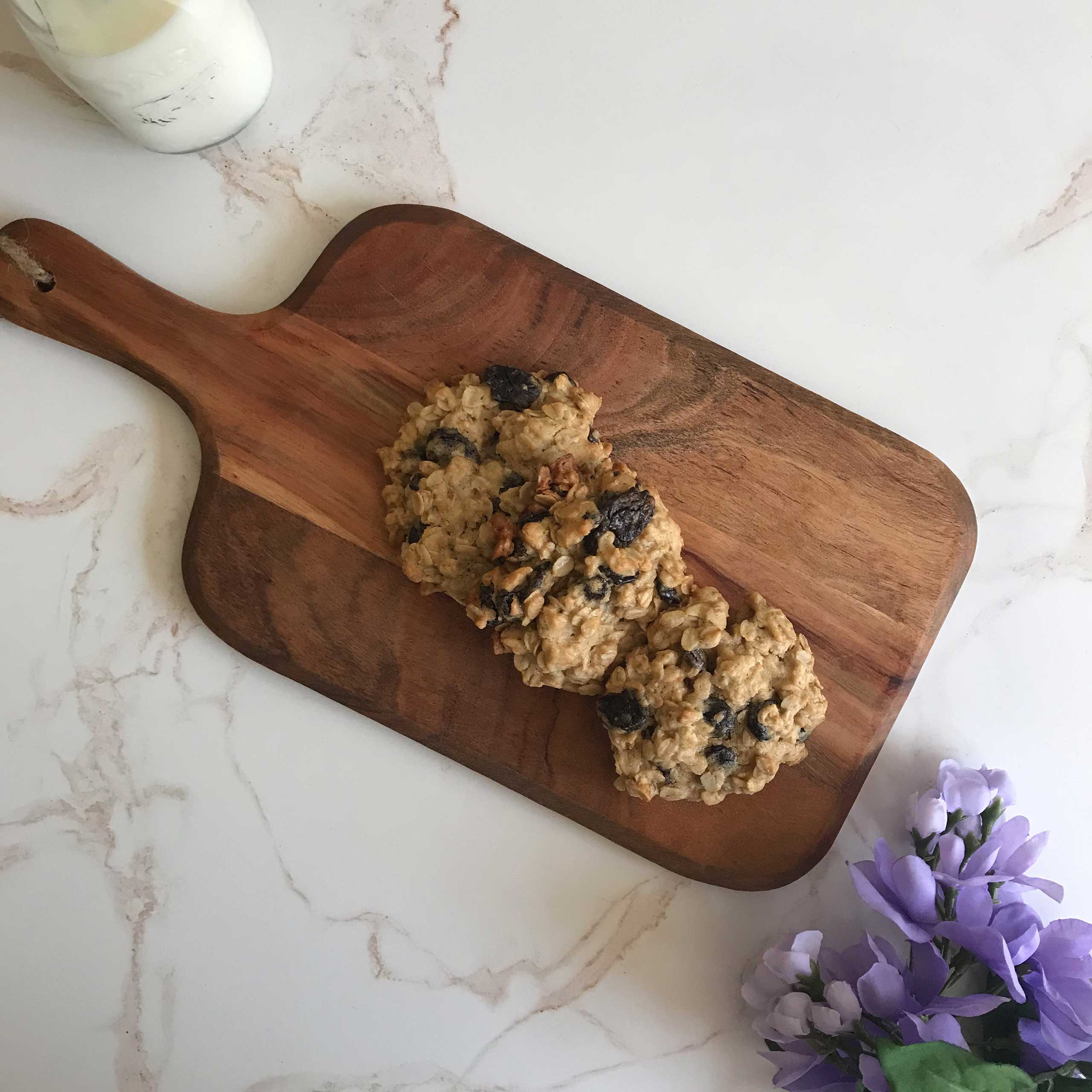 Spelt And Oatmeal Raisin Cookies | My Curated Tastes