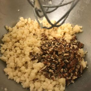 crust mix and nuts in a bowl