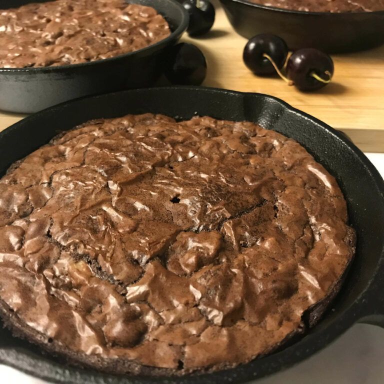 cooked brownie in skillet