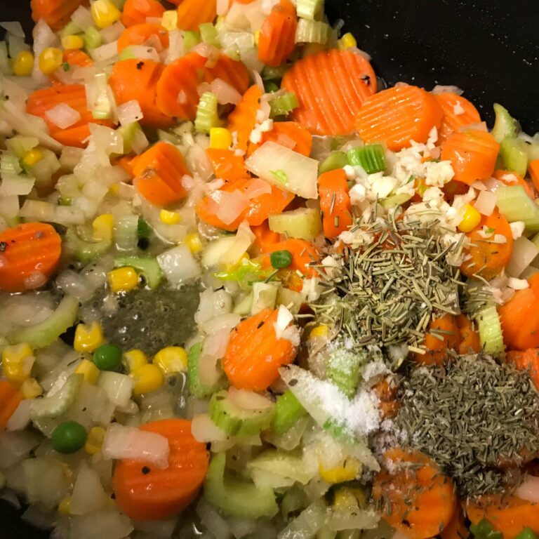 Beef-Vegetable-and-Barley-Soup