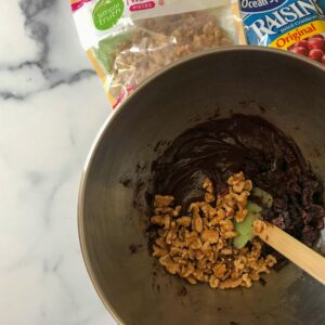 Chocolate-Brownies-With-Cranberries-Walnuts