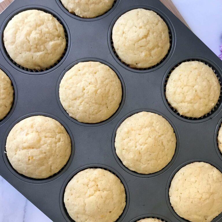 baked cupcakes in pan.