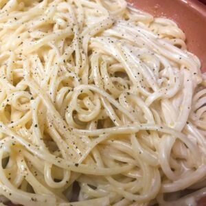 pasta mixed with pepper.