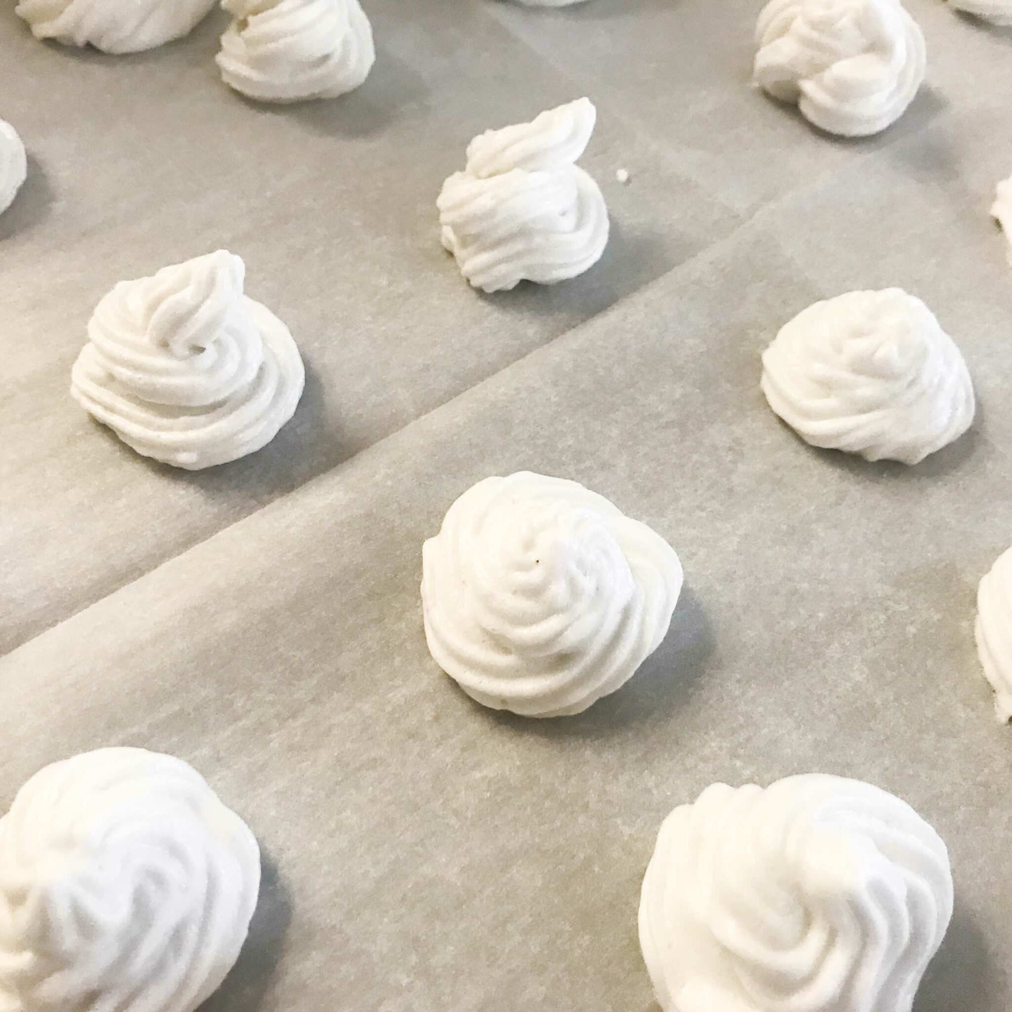 Sugar-Free Meringue Cookies » My Curated Tastes