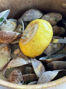 pot of steamed clams.