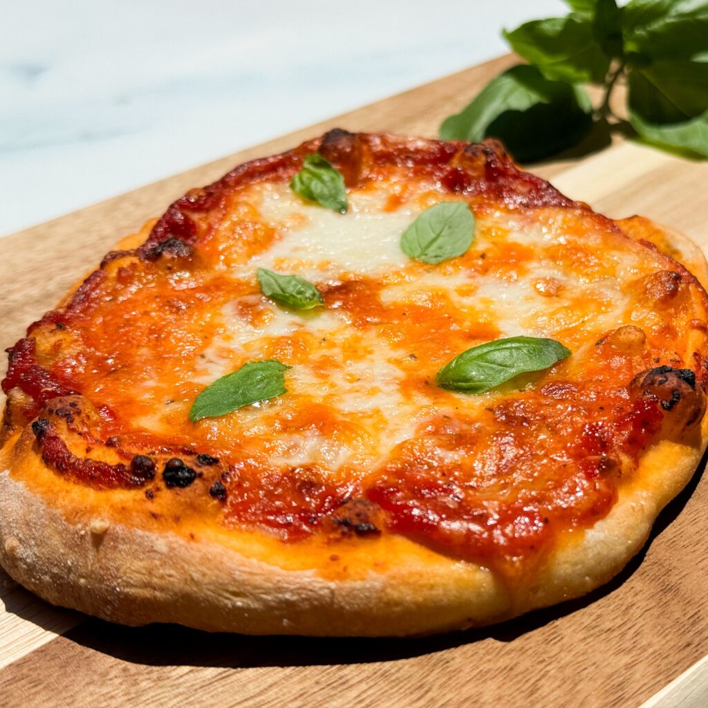 cooked skinny pizza.