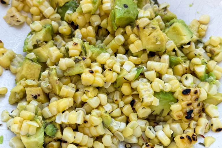 all the filling ingredients in a bowl.