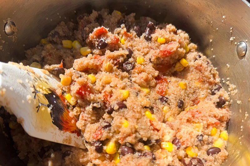 mixed southwestern fonio in a pot.