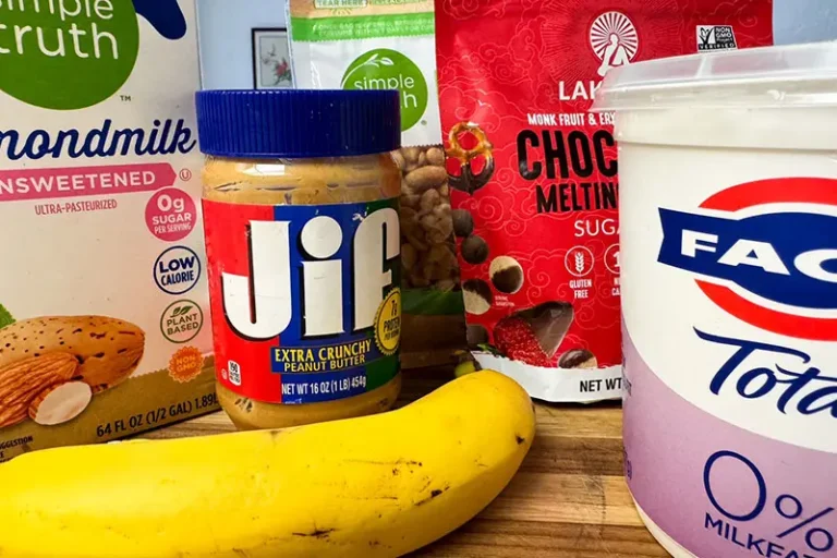 ingredients for frozen yogurt pops.