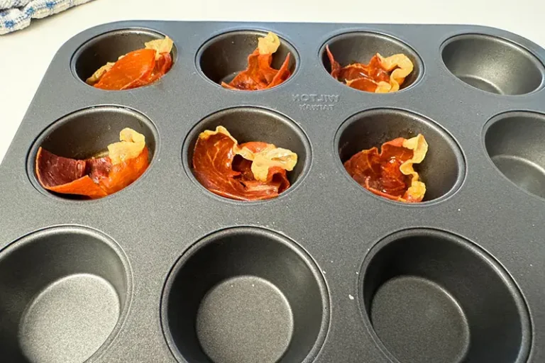 cooked prosciutto cups.